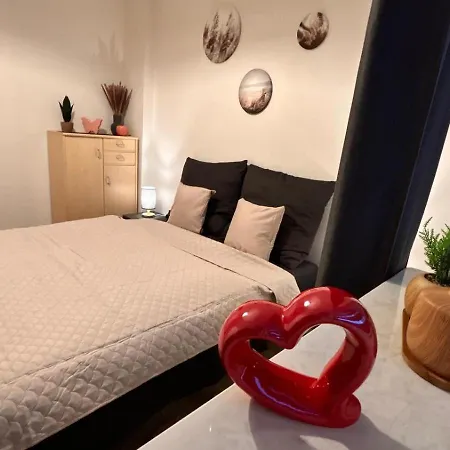 M&a 5th Floor Nest アパート